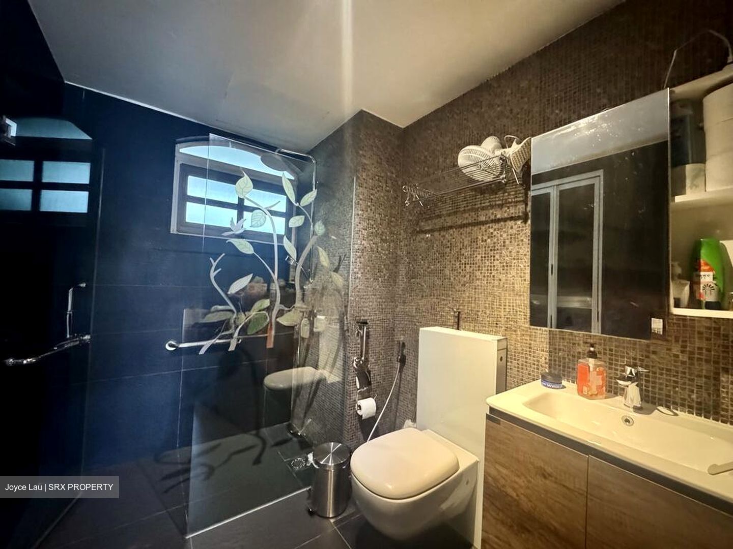 Hillview Villas (D23), Semi-Detached #525490841